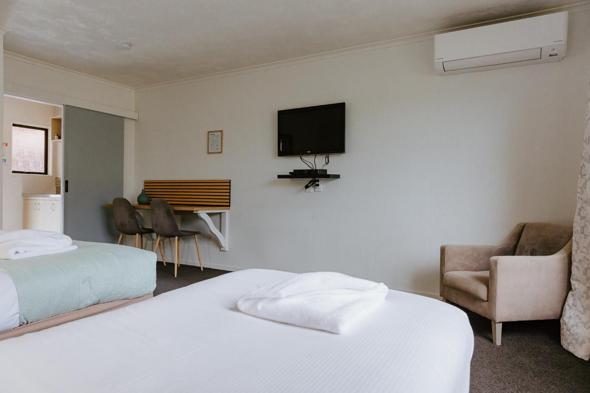 Motel Amber Court